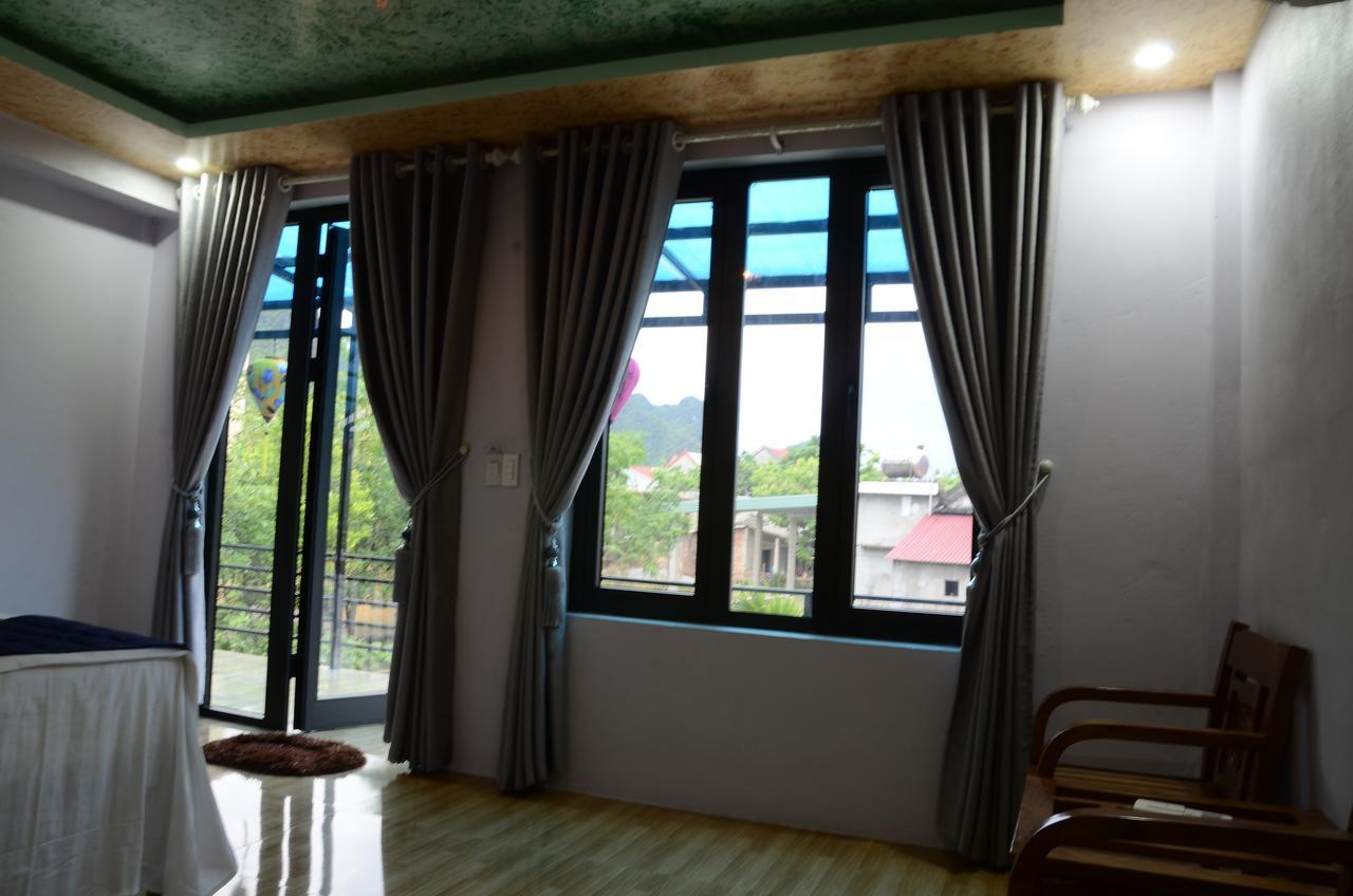 Sunshine Homestay Фонг Нха Екстериор снимка