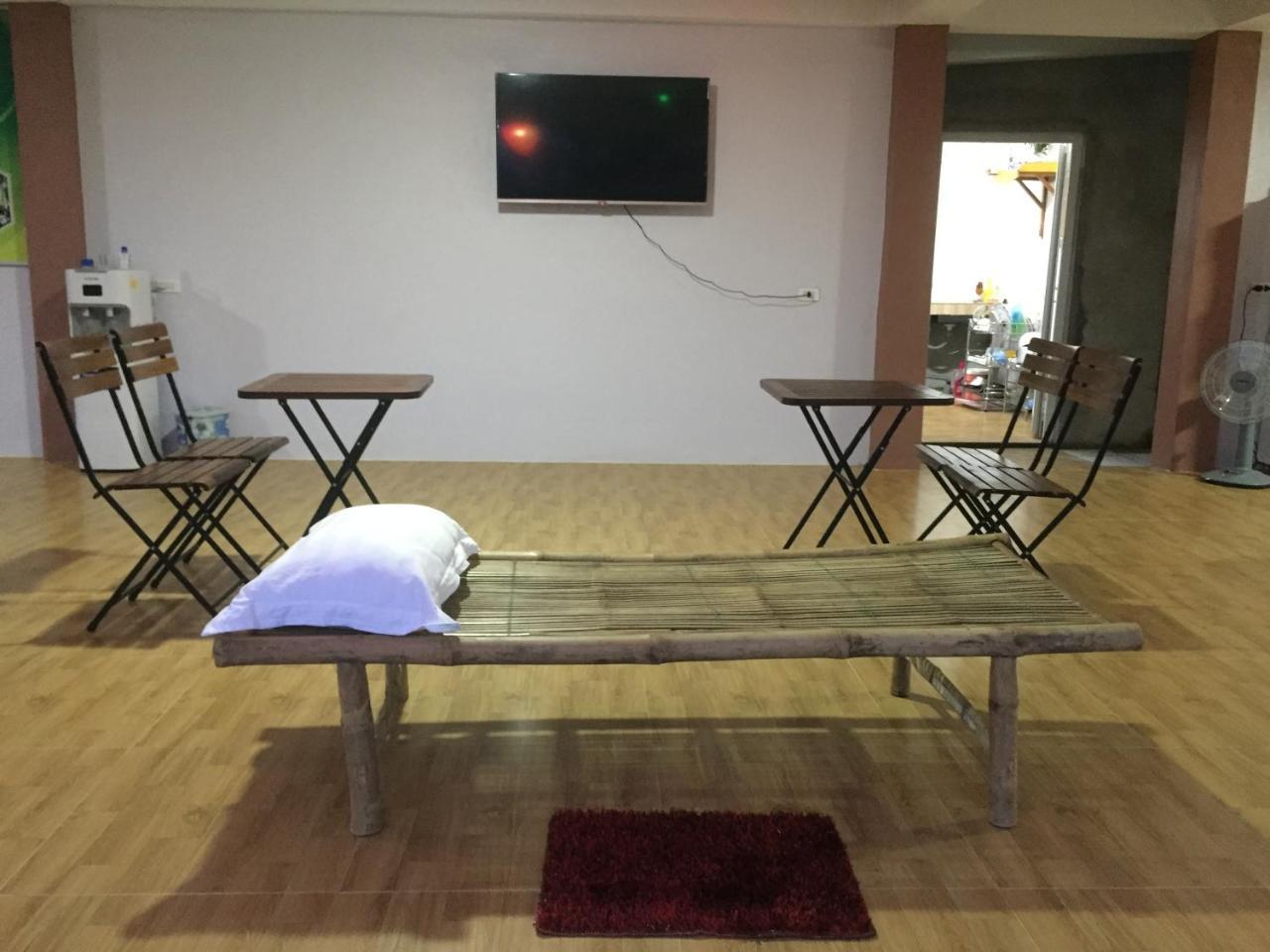 Sunshine Homestay Фонг Нха Екстериор снимка
