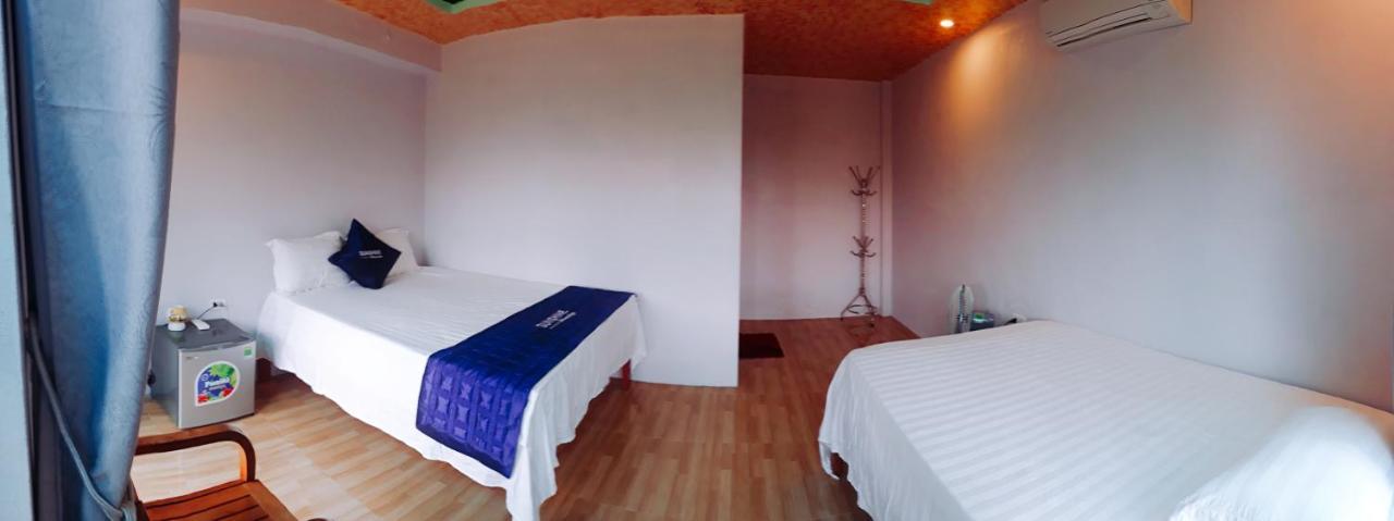 Sunshine Homestay Фонг Нха Екстериор снимка